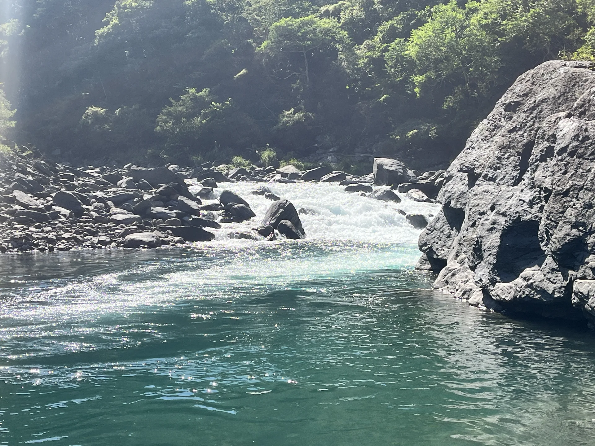 亂石關